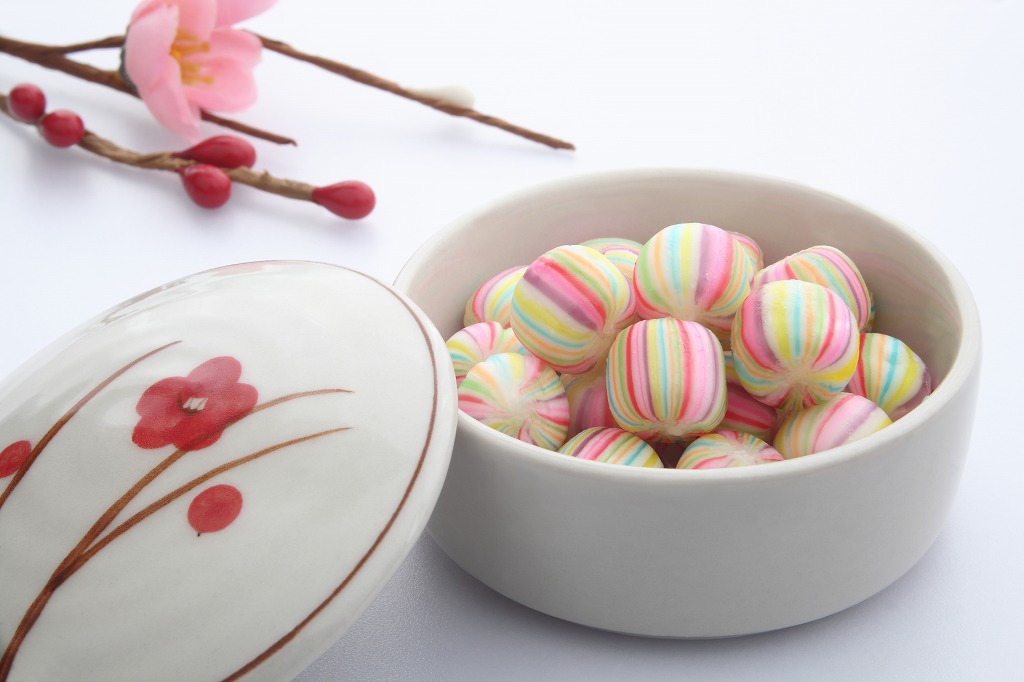 正しい作法を身につけよう 仏壇にお参りする時のマナー Lyriq 洋楽と 出会おう